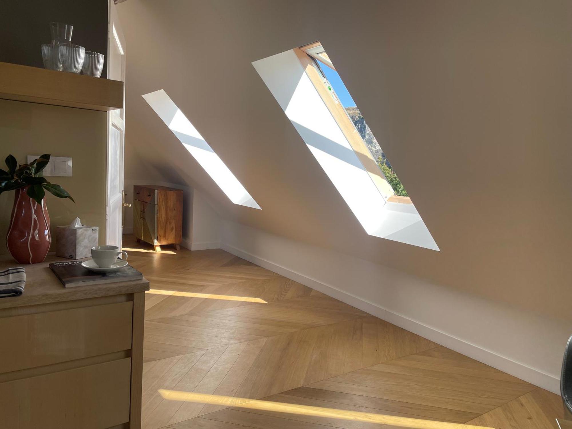 Frida Apartman, Exkluziv Varpanoramaval, A Belvaros Sziveben, Ingyenes Parkolassal เวสเปรม ภายนอก รูปภาพ